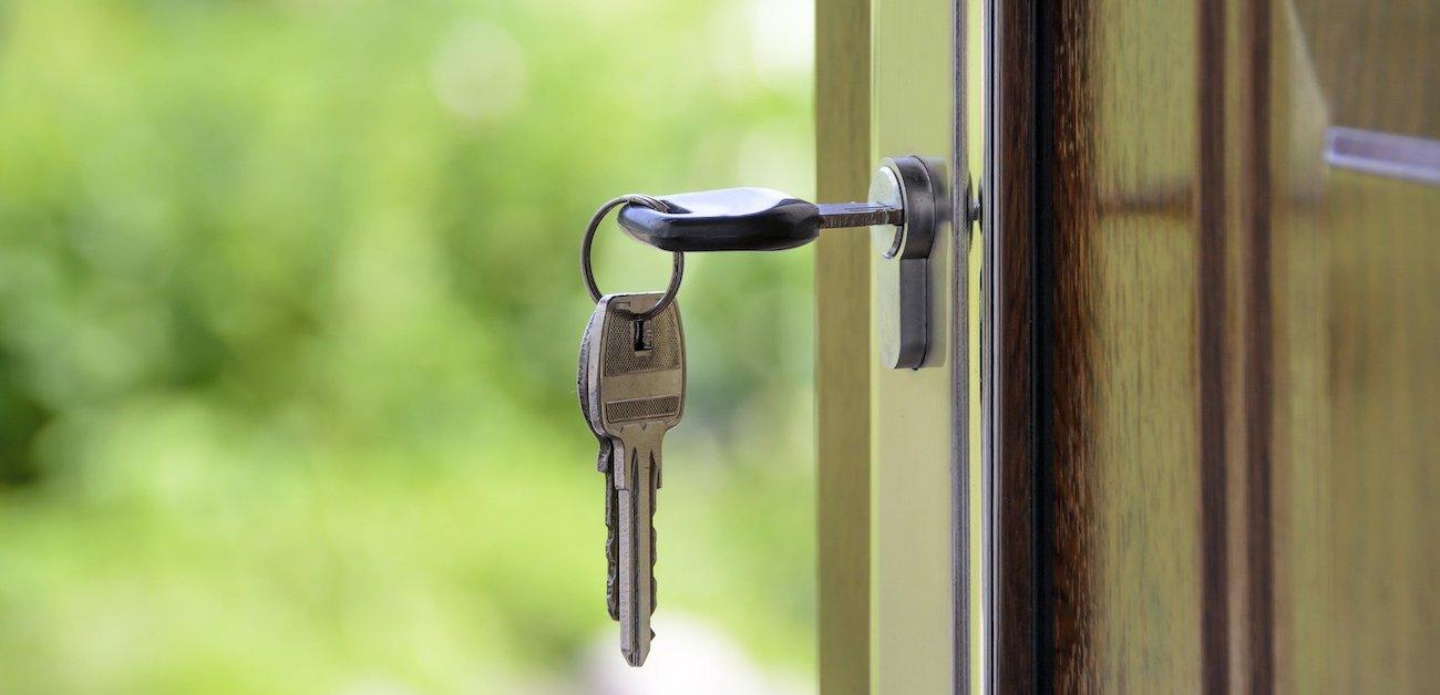 Keys in open front door