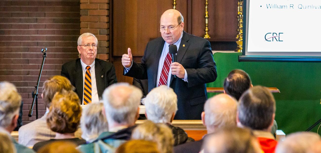 John J. Leary, CRE, leads a meeting at St. Michael’s Episcopal Church in Bon Air, Va. 