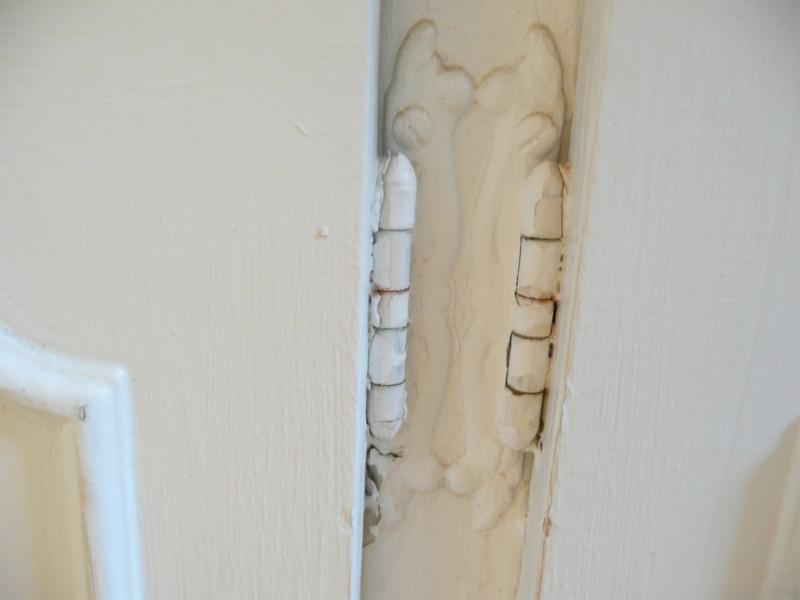 Bathroom Cupboard Hinges