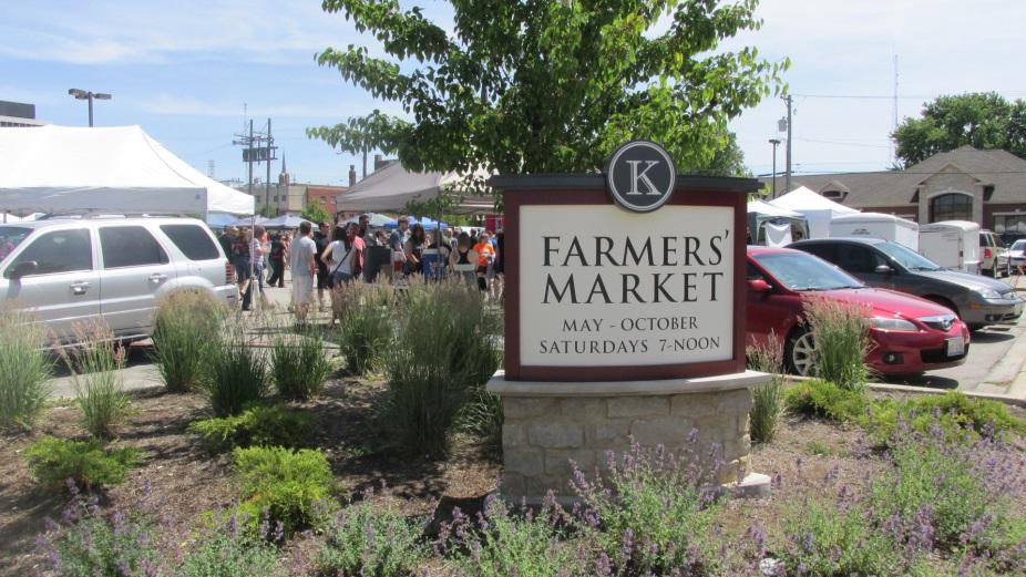 The Kankakee Farmer's Market-the place to be on Saturday mornings spring, summer and fall.