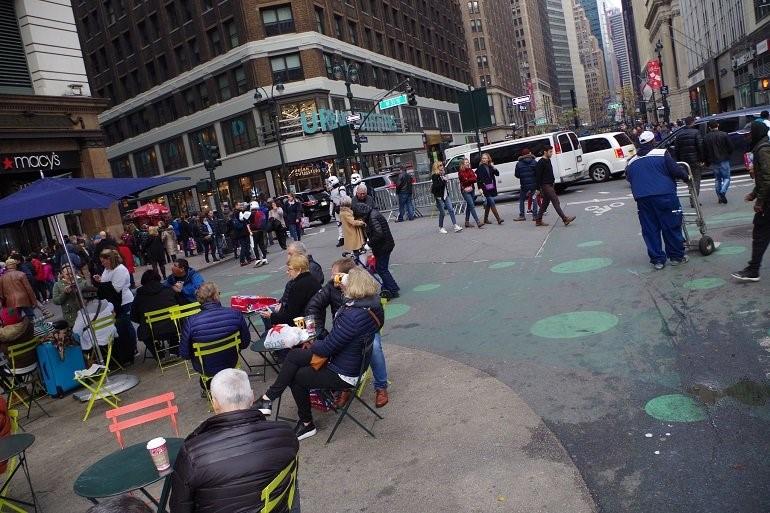 Herald Square in New York City (FlickrCC/robert.fitzpatrick8523)