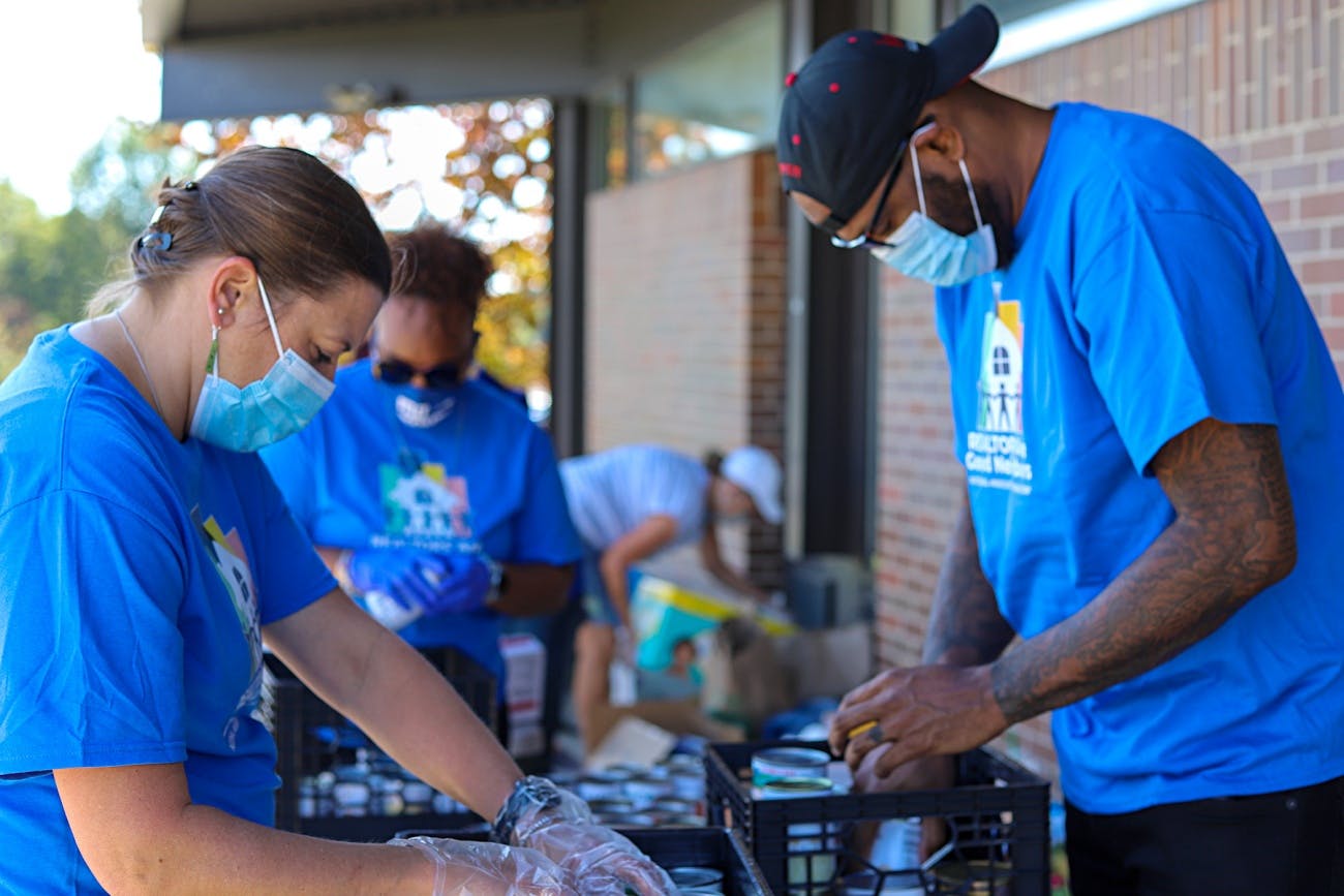 HCAR Members volunteering for Columbia Community Care