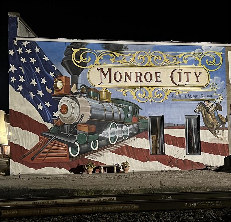 Monroe City