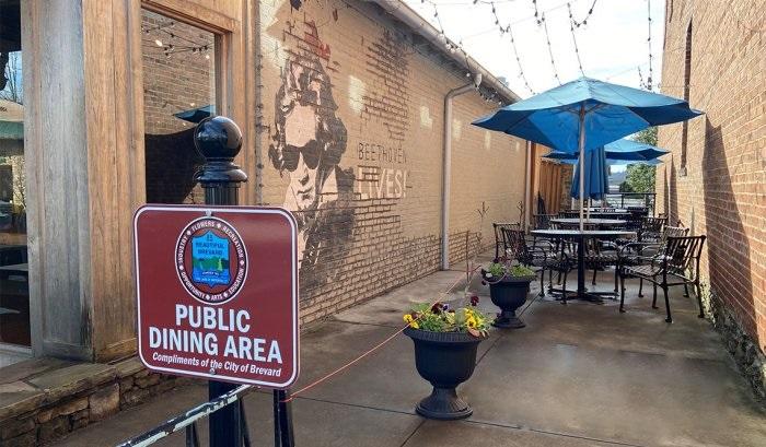 A Beethoven-themed alley in Brevard, North Carolina