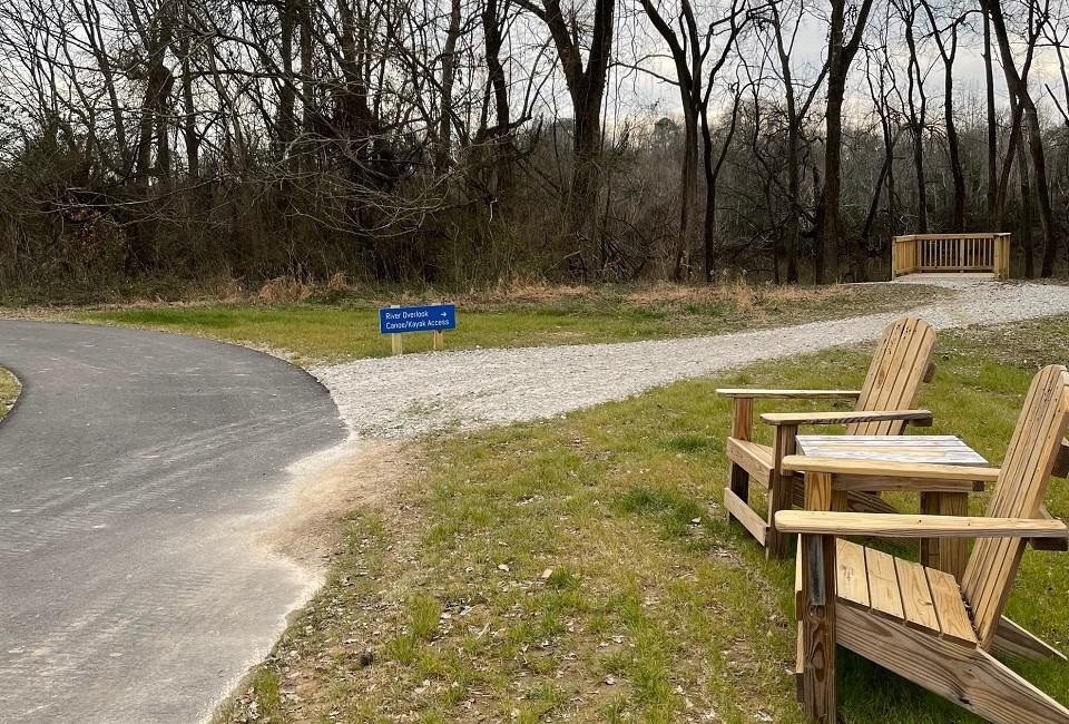 Cape Fear Shiner County Park benches