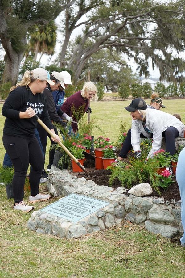 Volunteers working to restore and improve Adams Park in Panama City, FL