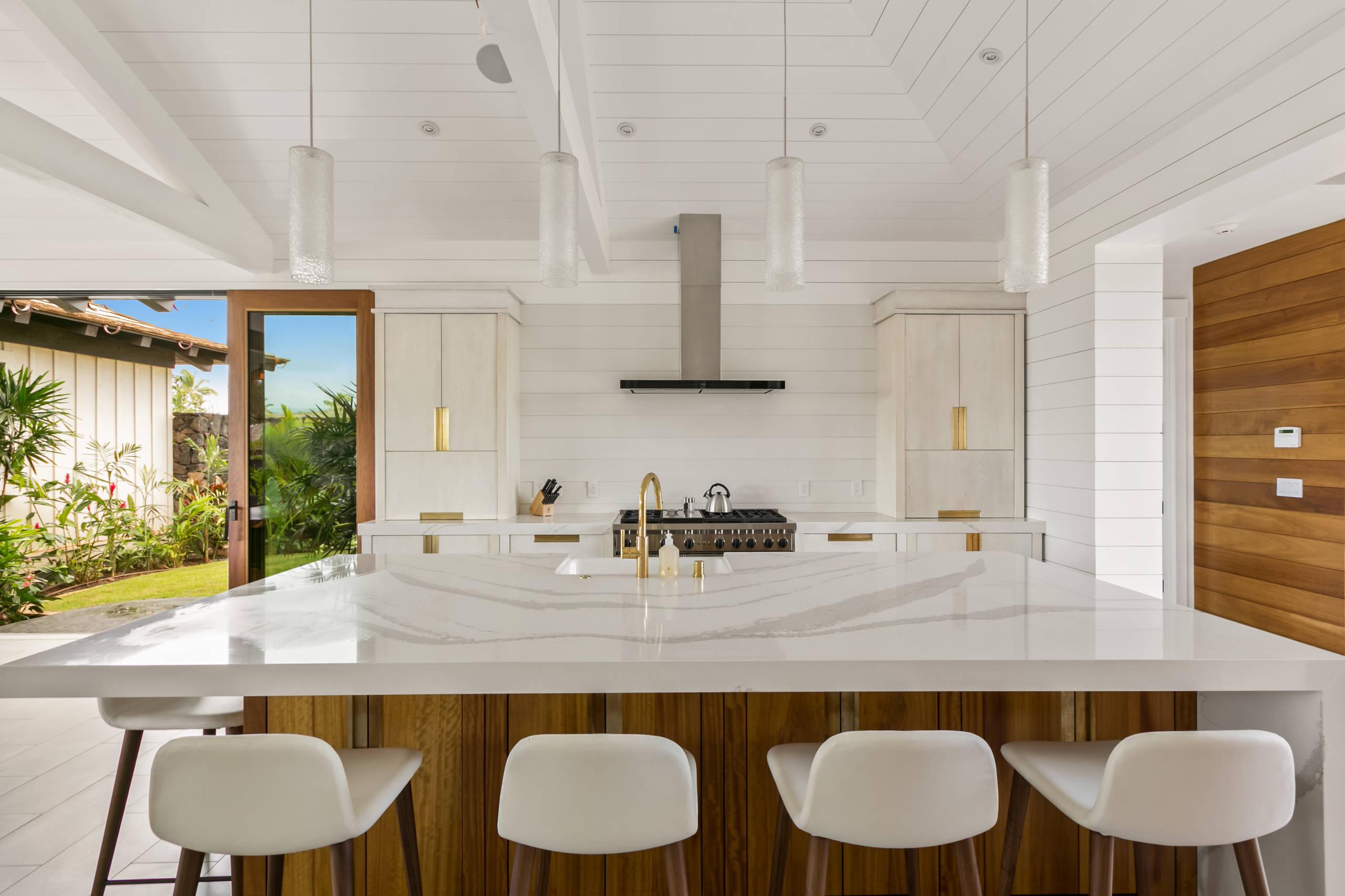 Pu'uwai Design & Construction Kitchen Island