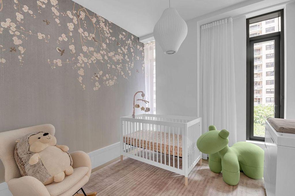 Pastel shades in kid's bedroom