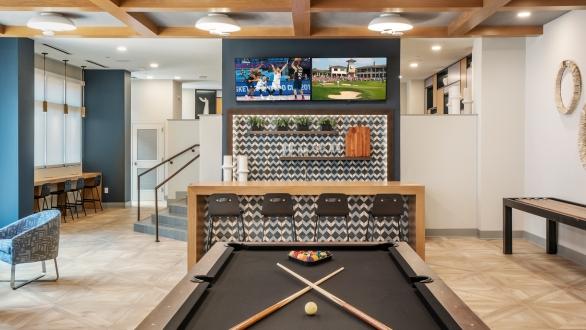 billiard room