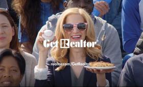 Get REALTOR® - Baseball and Apple Pie